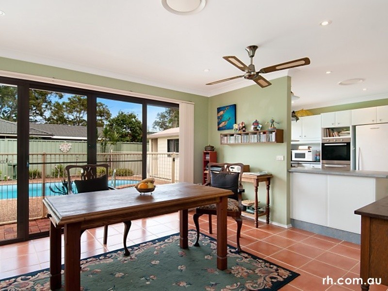 9 Marina View Parade, St Huberts Island NSW 2257