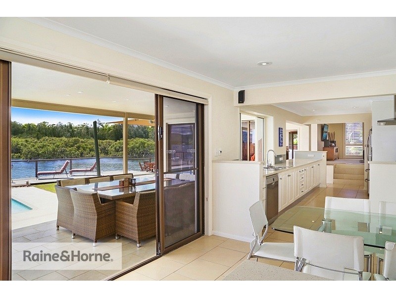 10 Boyd Close, St Huberts Island NSW 2257