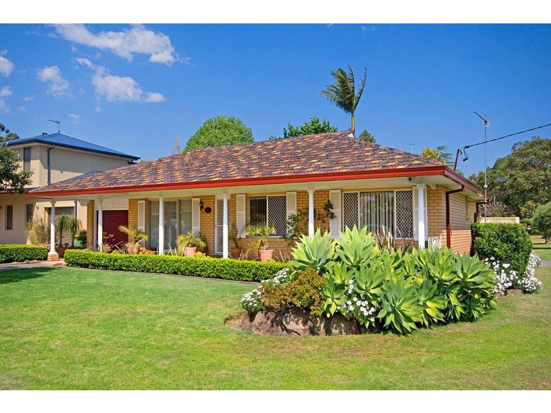 5 Robin Crescent, Woy Woy NSW 2256