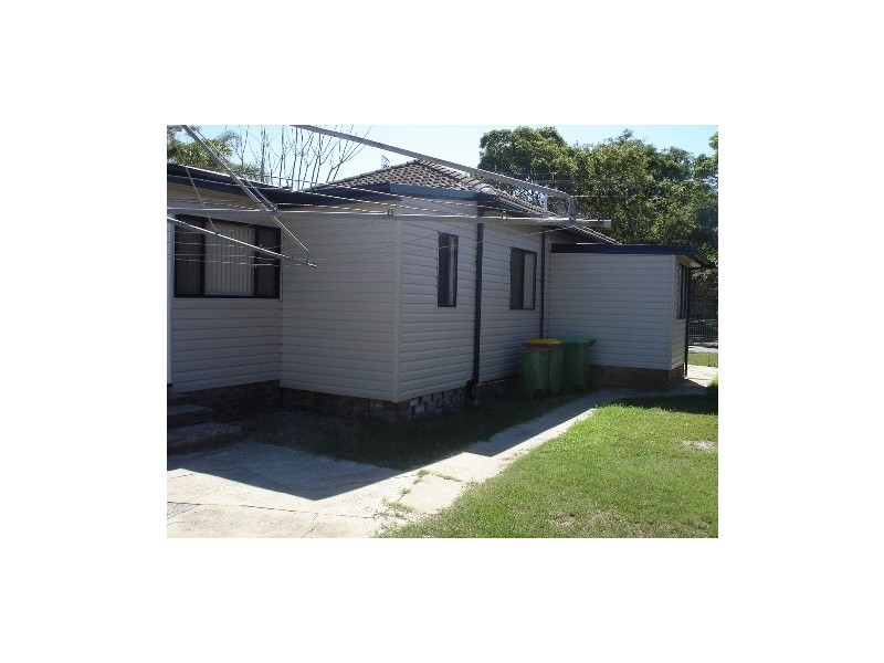 10 Uligandi Street, Ettalong Beach NSW 2257