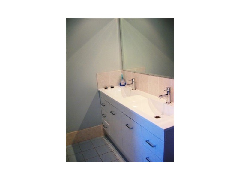 11 Heron Place, St Huberts Island NSW 2257