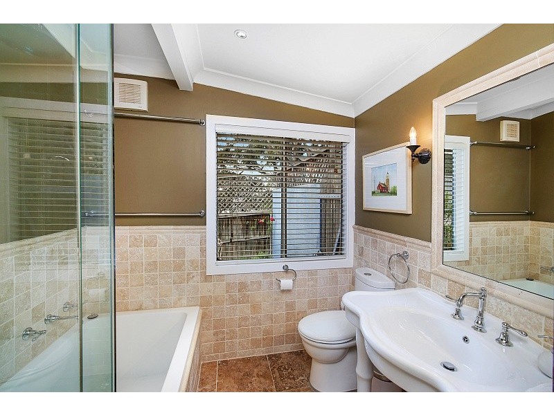 105 Taylor Street, Woy Woy Bay NSW 2256