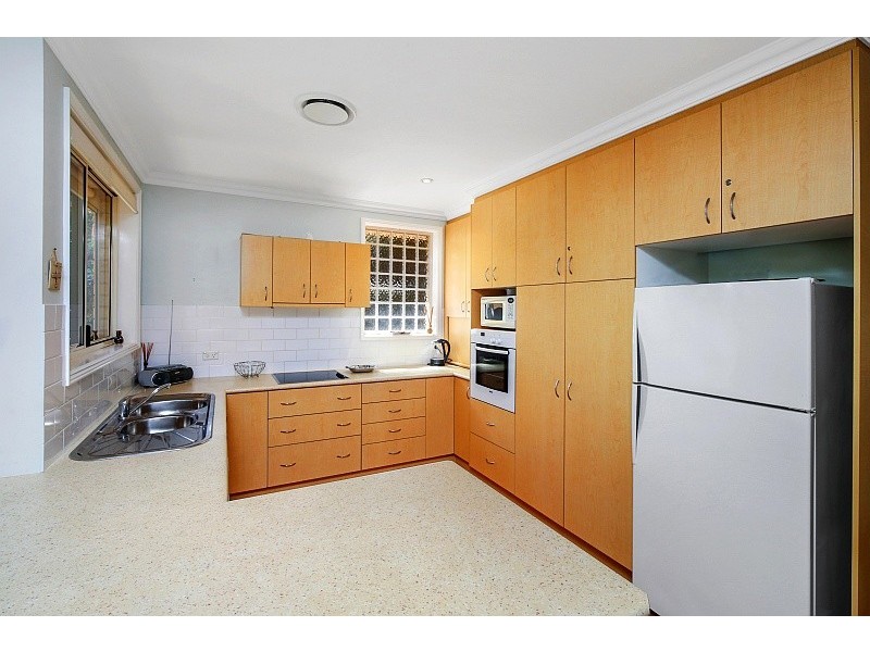 39 Picnic Parade, Ettalong Beach NSW 2257