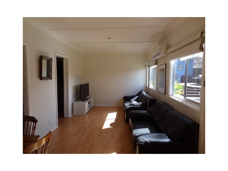 60 Sydney Avenue, Umina Beach NSW 2257