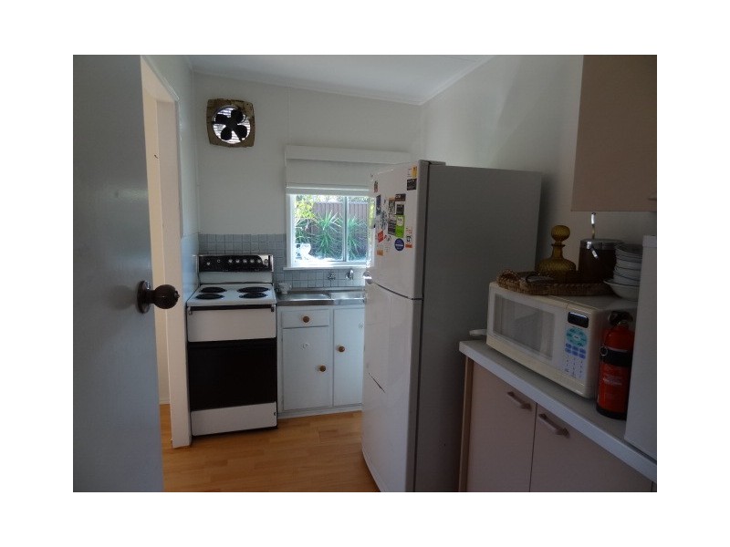 60 Sydney Avenue, Umina Beach NSW 2257