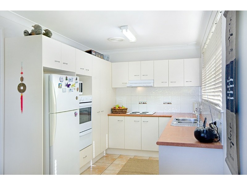 31 Honeysuckle Street, Umina Beach NSW 2257