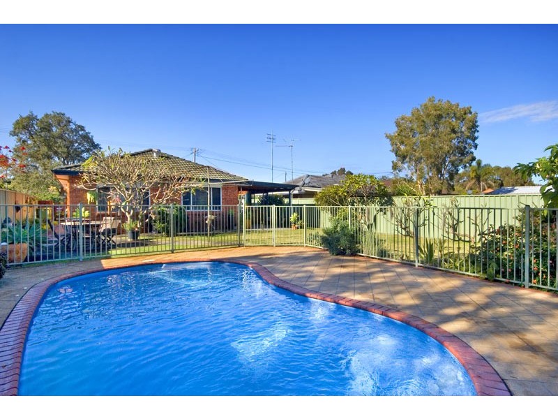 31 Honeysuckle Street, Umina Beach NSW 2257