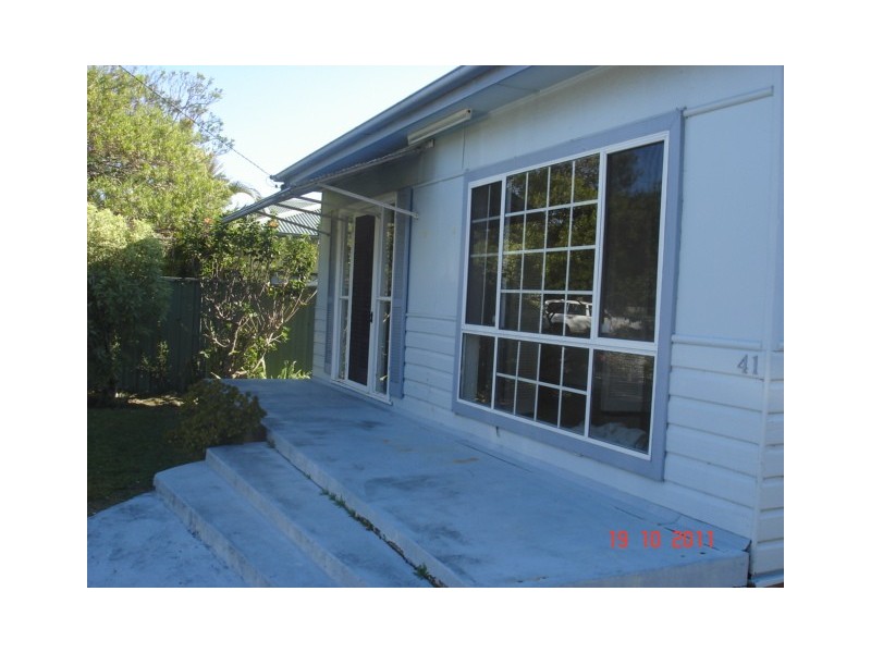 41 Picnic Parade, Ettalong Beach NSW 2257