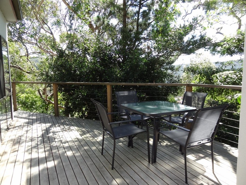 2 Onthonna Terrace, Umina Beach NSW 2257