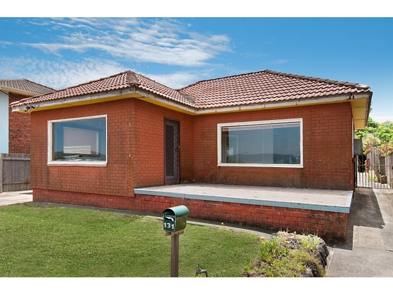 131  The Esplanade, Umina Beach NSW 2257
