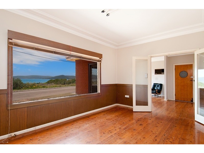 131  The Esplanade, Umina Beach NSW 2257