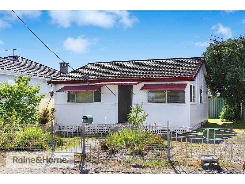 38 Pacific Avenue, Ettalong Beach NSW 2257