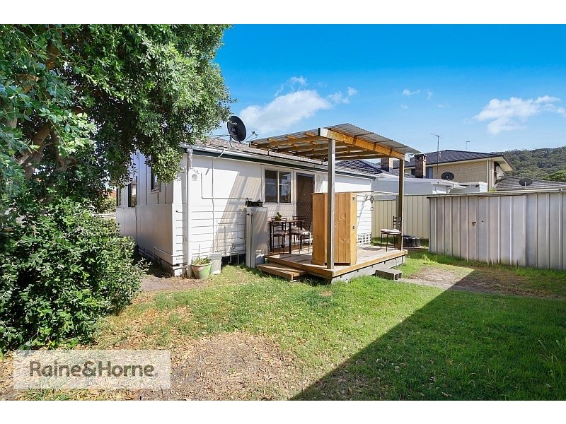 38 Pacific Avenue, Ettalong Beach NSW 2257