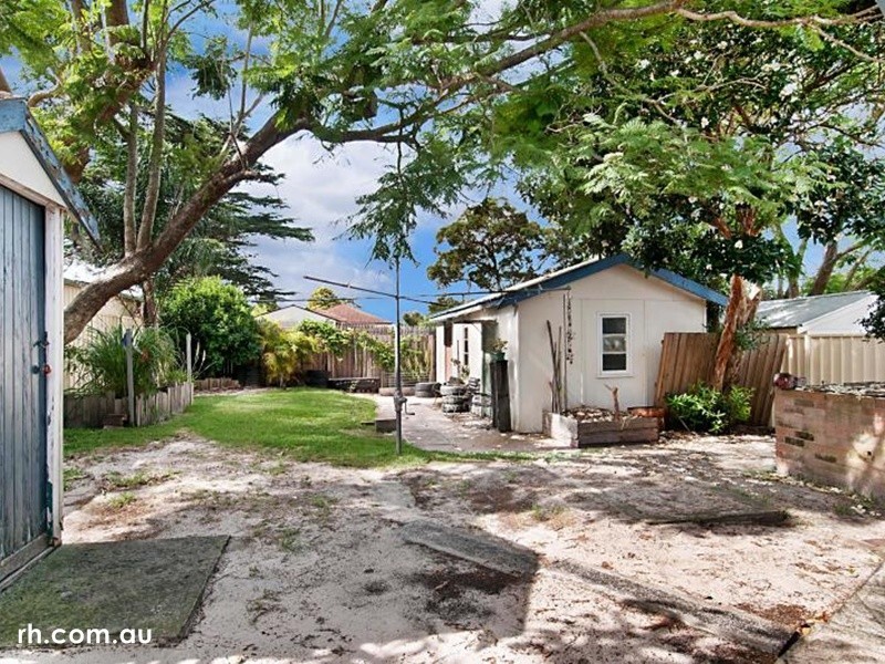 18 Lurline Street, Ettalong Beach NSW 2257