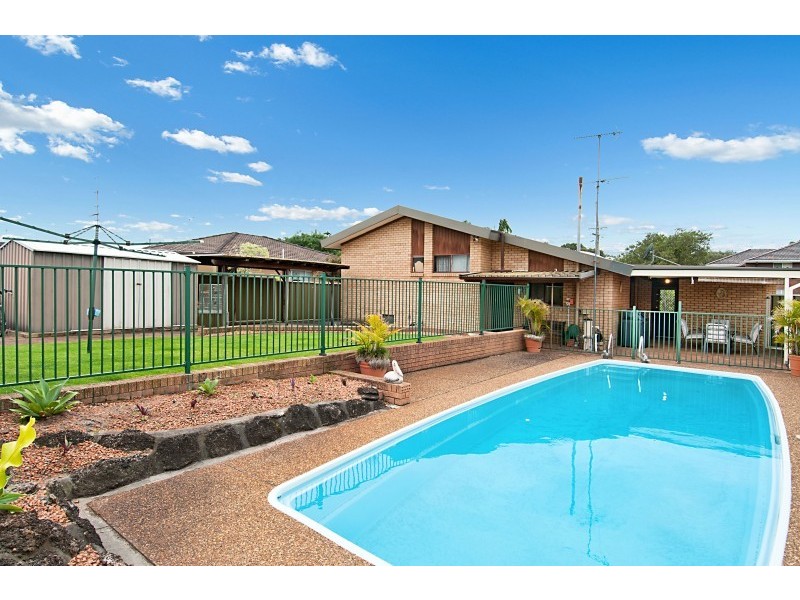 27 Rosewood Drive, Umina Beach NSW 2257