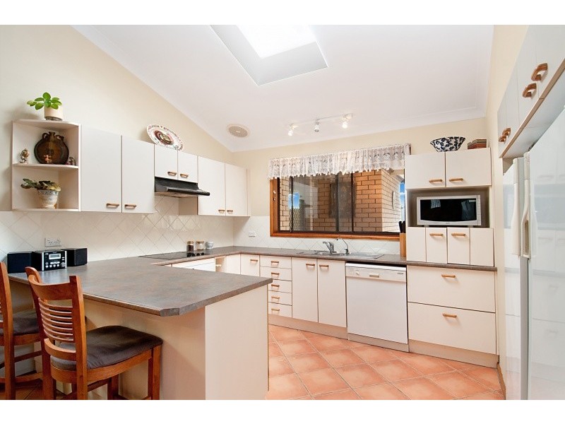 27 Rosewood Drive, Umina Beach NSW 2257