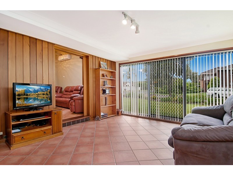 27 Rosewood Drive, Umina Beach NSW 2257