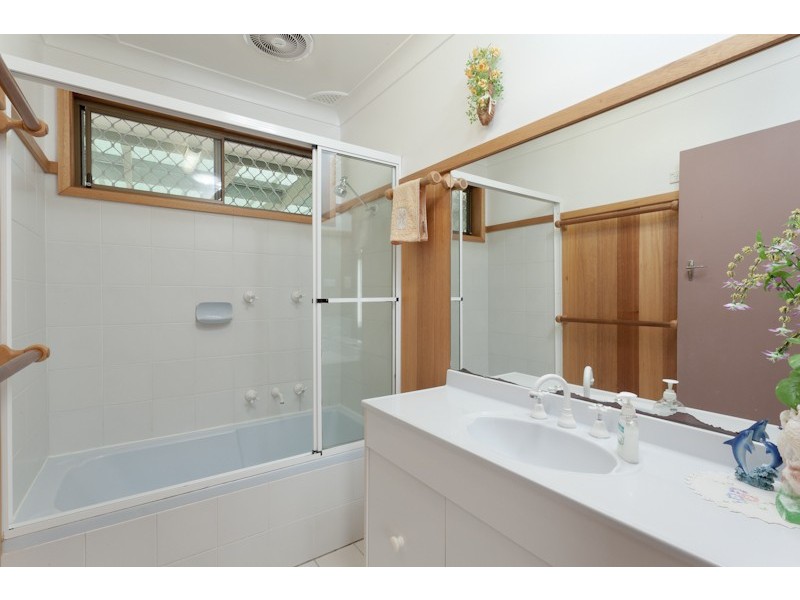 100 Priestman Avenue, Umina Beach NSW 2257