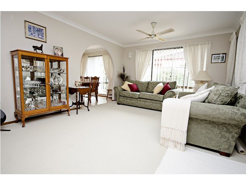 4 Nautilus Crescent, St Huberts Island NSW 2257