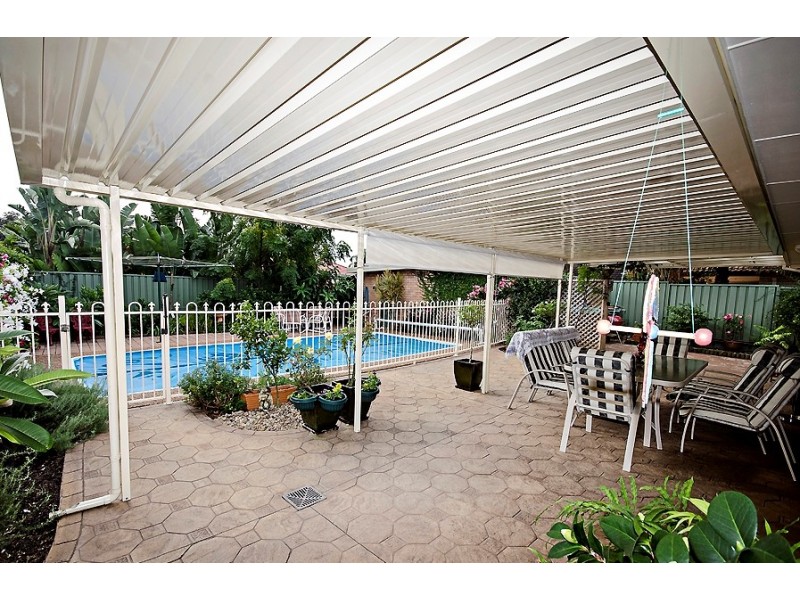 4 Nautilus Crescent, St Huberts Island NSW 2257