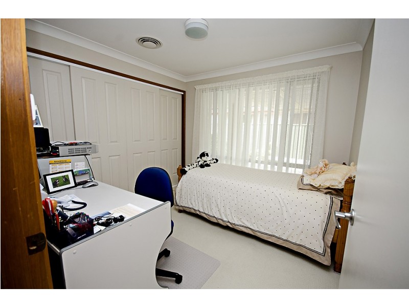 4 Nautilus Crescent, St Huberts Island NSW 2257