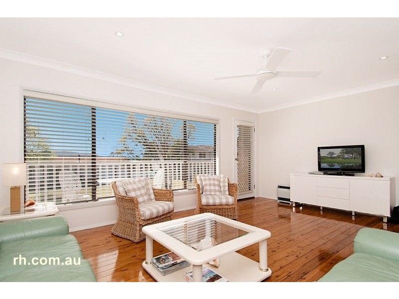 38 Nautilus Crescent, St Huberts Island NSW 2257