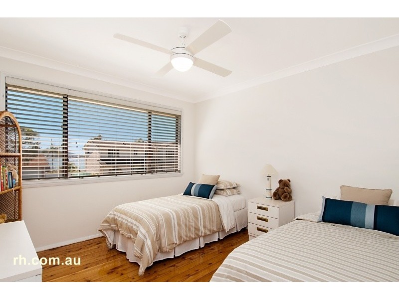 38 Nautilus Crescent, St Huberts Island NSW 2257