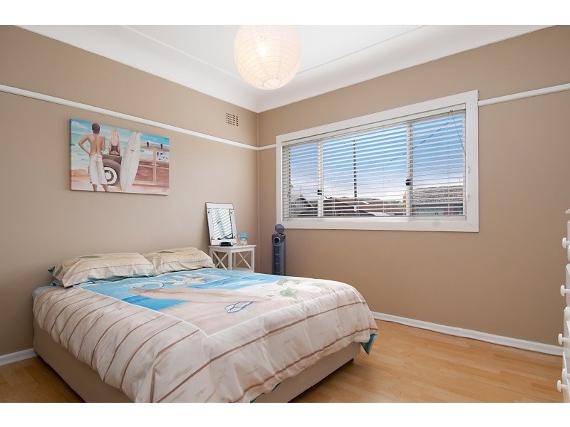 187 Memorial Avenue, Ettalong Beach NSW 2257