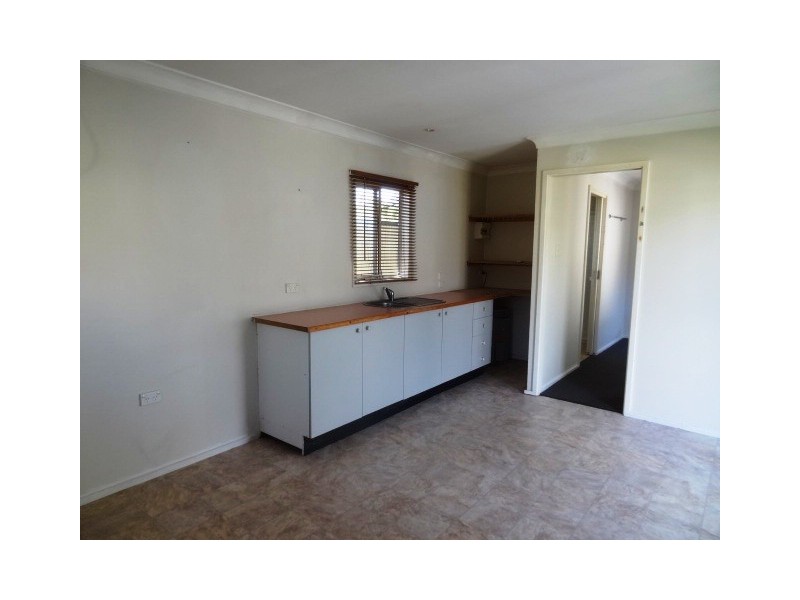 12a Wentworth Avenue, Woy Woy NSW 2256