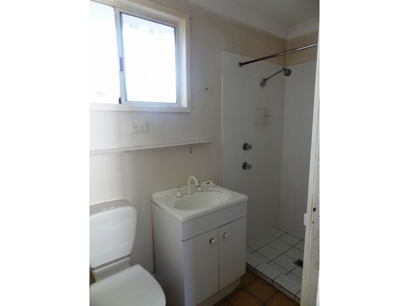 12a Wentworth Avenue, Woy Woy NSW 2256