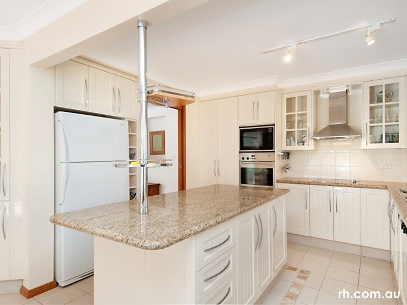 24 Salacia Close, St Huberts Island NSW 2257