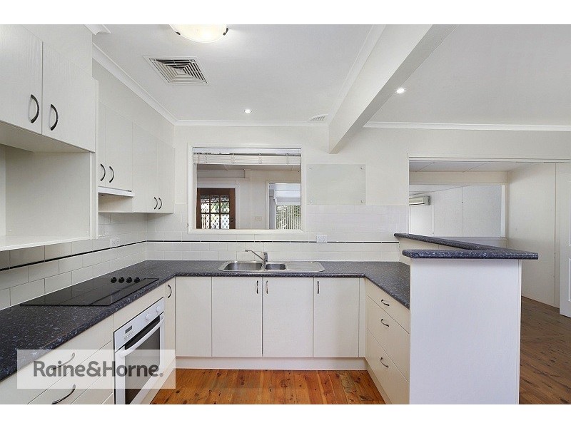 55 Lone Pine Ave, Umina Beach NSW 2257