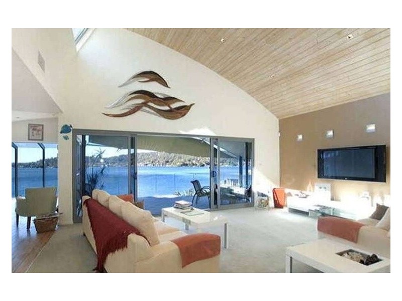 376 Orange Grove Road, Blackwall NSW 2256