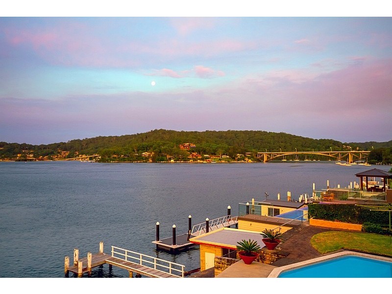 424 Orange Grove Road, Blackwall NSW 2256