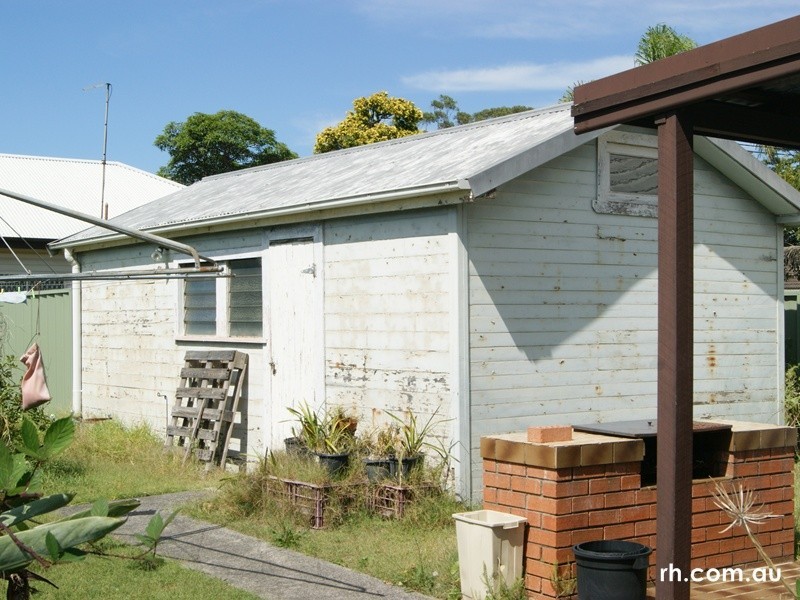 50 Barrenjoey Road, Ettalong Beach NSW 2257