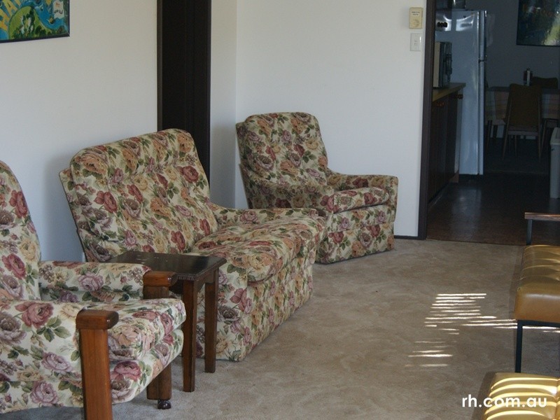 50 Barrenjoey Road, Ettalong Beach NSW 2257