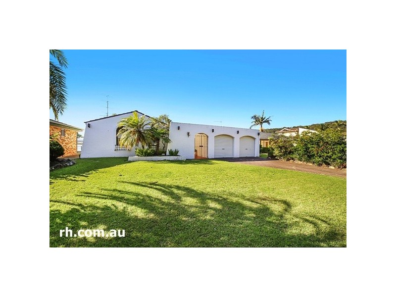 41 Helmsman Boulevard, St Huberts Island NSW 2257