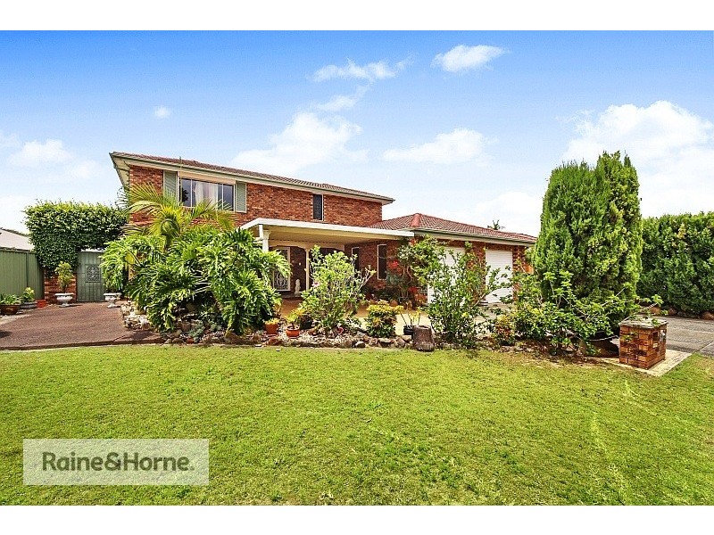 4 Attunga Close, St Huberts Island NSW 2257