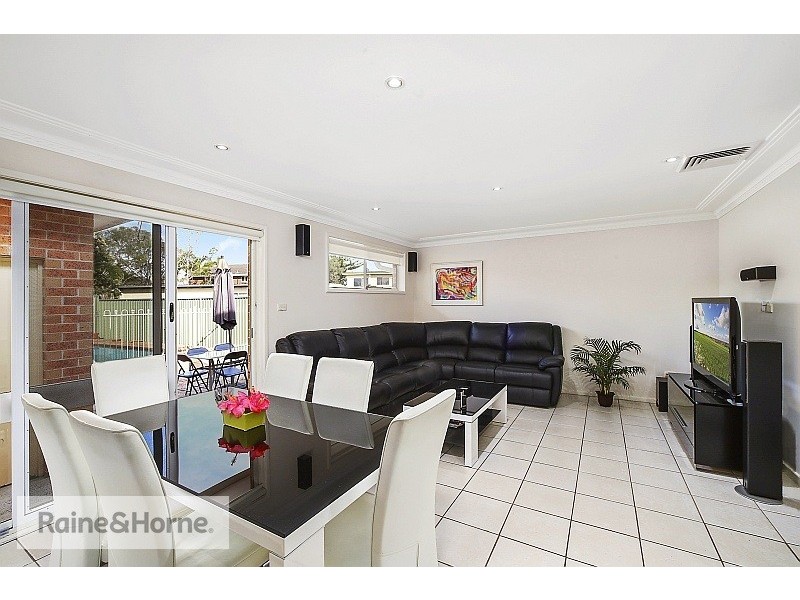 28 Attunga Close, St Huberts Island NSW 2257