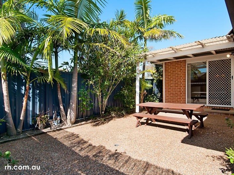 2/59 Ridge Street, Ettalong Beach NSW 2257