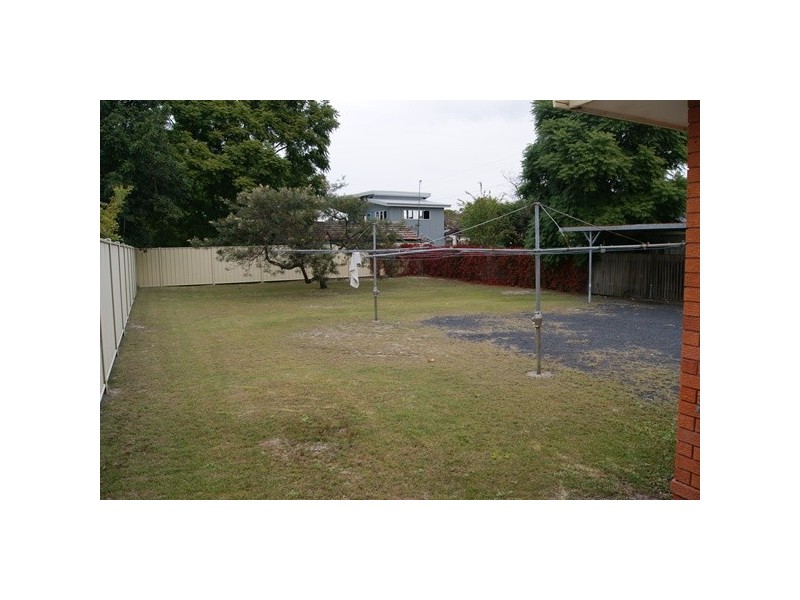 24 Waratah Avenue, Woy Woy NSW 2256