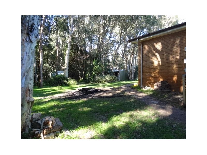 12 Albany Square, Umina Beach NSW 2257