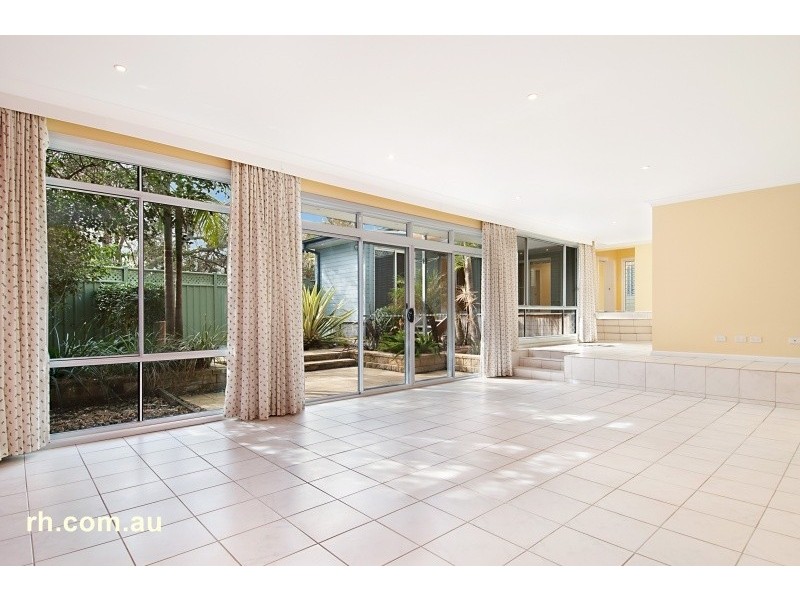 131 Broken Bay Road, Ettalong Beach NSW 2257