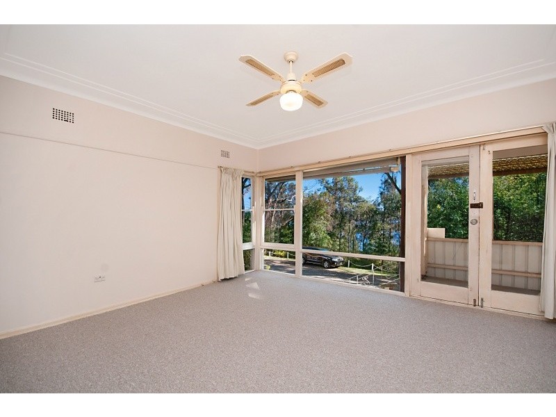 27a Daley Avenue, Daleys Point NSW 2257