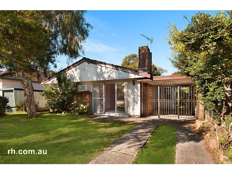 124 Bourke Road, Umina Beach NSW 2257