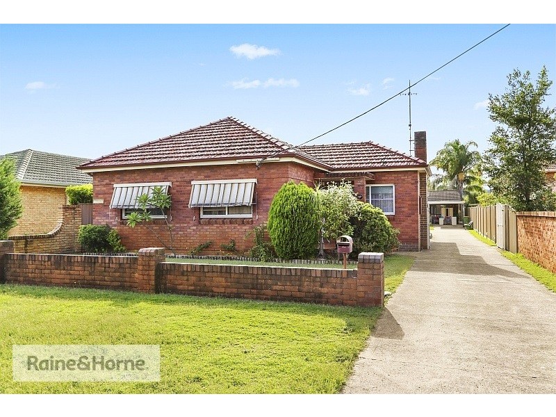 10 Whiting Road, Ettalong Beach NSW 2257