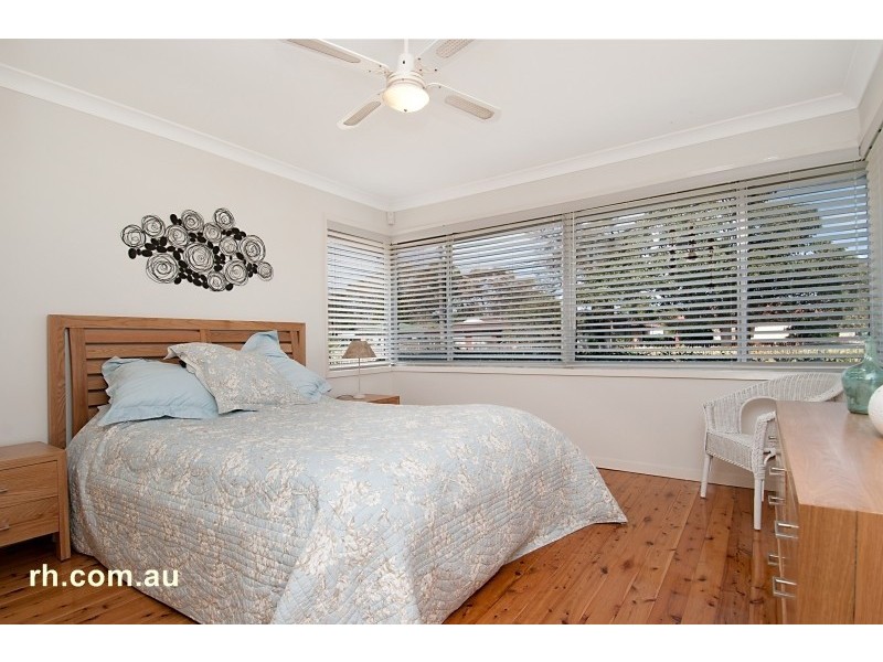57 Lone Pine Avenue, Umina Beach NSW 2257