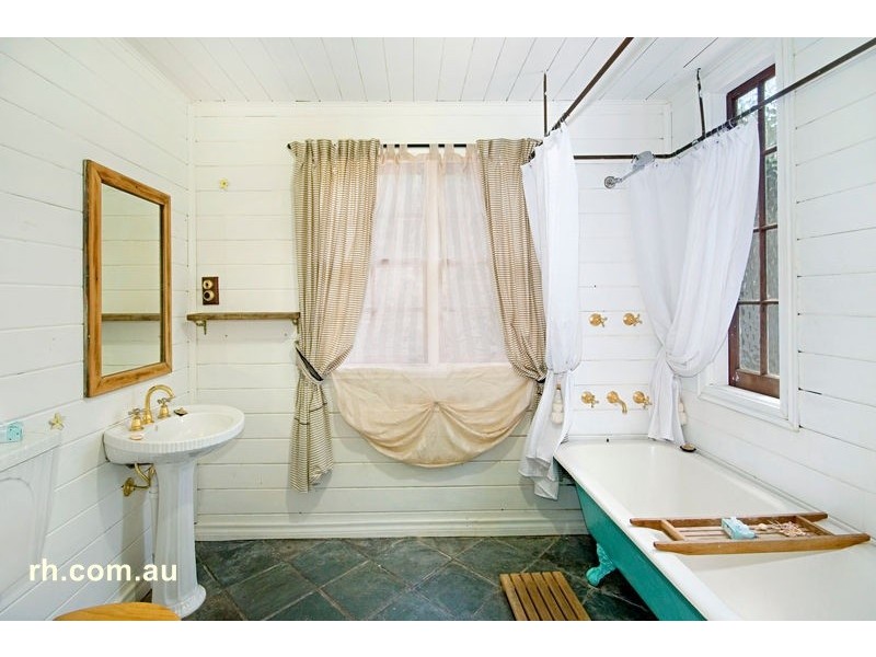 34 Fishermans Parade, Daleys Point NSW 2257