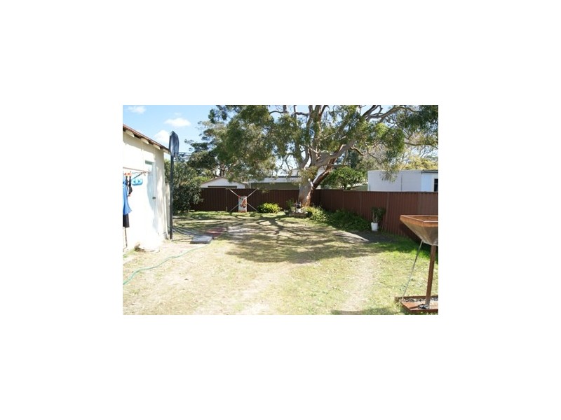 29 Barrenjoey Road, Ettalong Beach NSW 2257