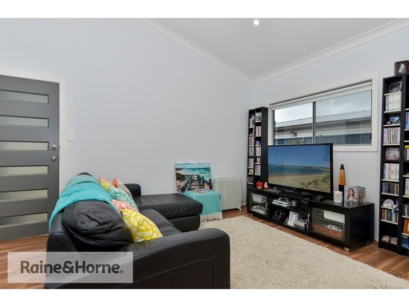 24 Pozieres Avenue, Umina Beach NSW 2257
